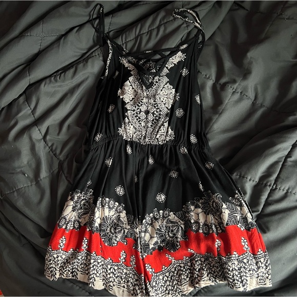 Romper - Picture 4 of 4